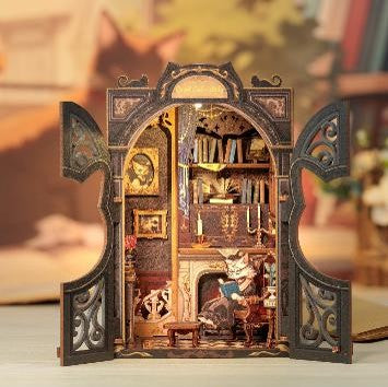 Count Cat's Study